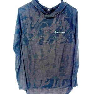 E G Pro‎ Performance lightweight Hoodie